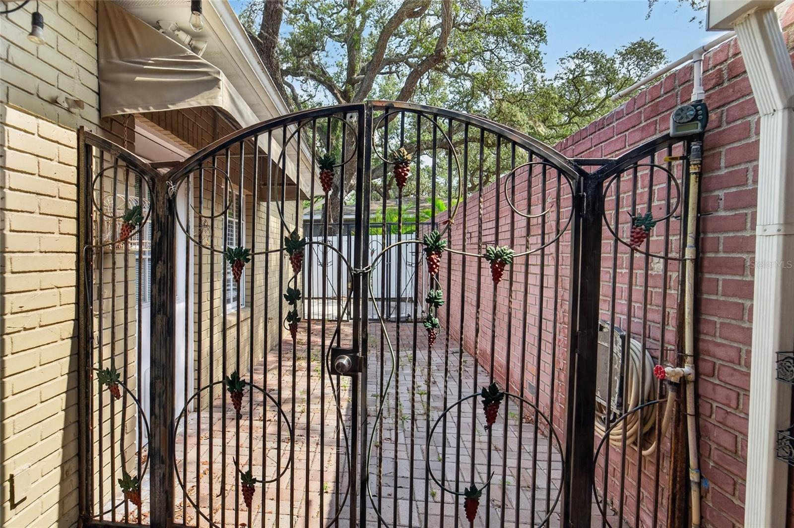 NORMANDEE HEIGHTS - Residential