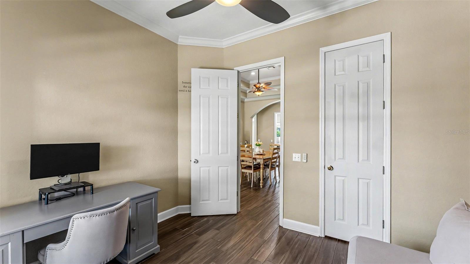 SAND HILL LANE - Residential