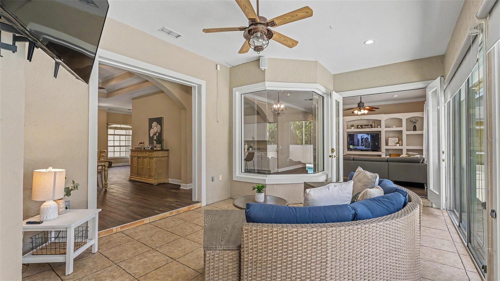 SAND HILL LANE - Residential