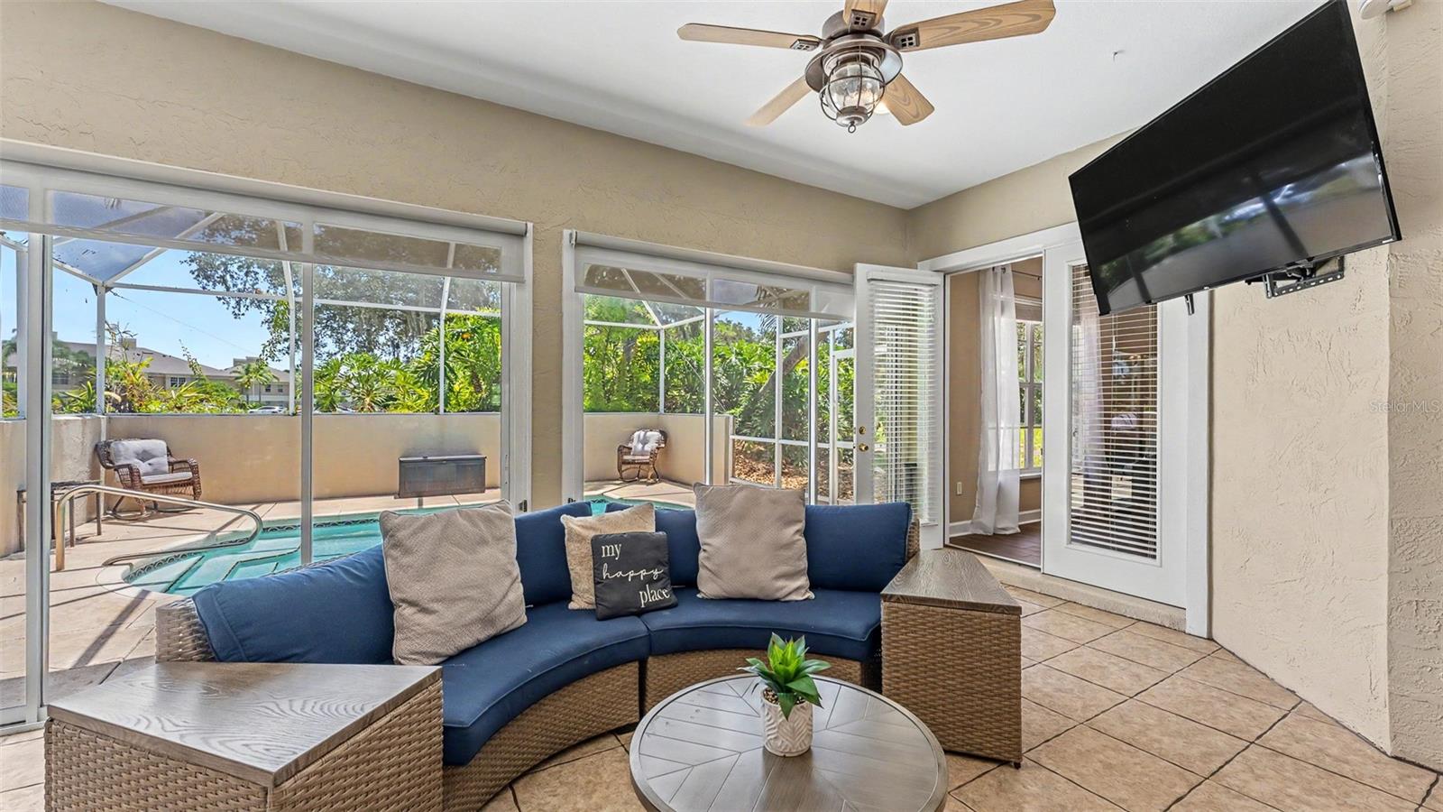 SAND HILL LANE - Residential