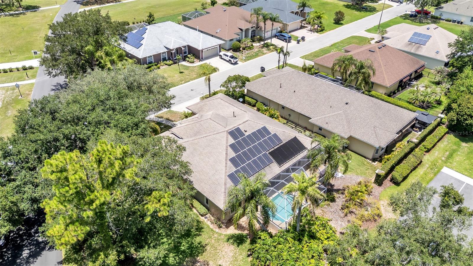 SAND HILL LANE - Residential