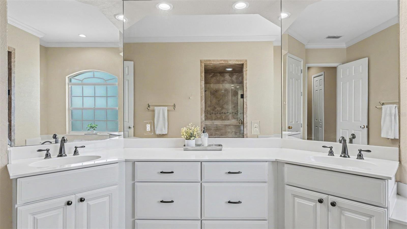 SAND HILL LANE - Residential