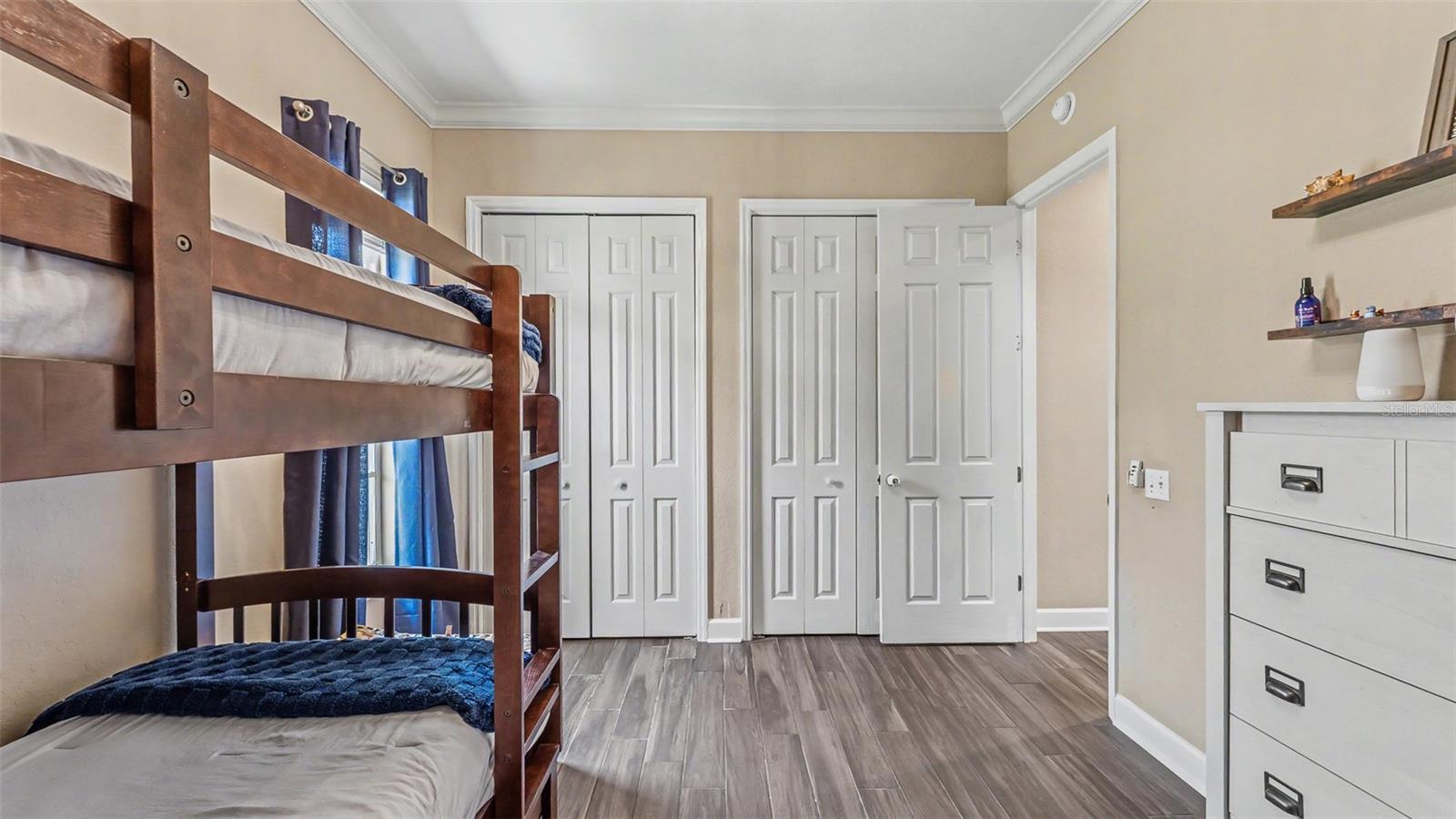 SAND HILL LANE - Residential