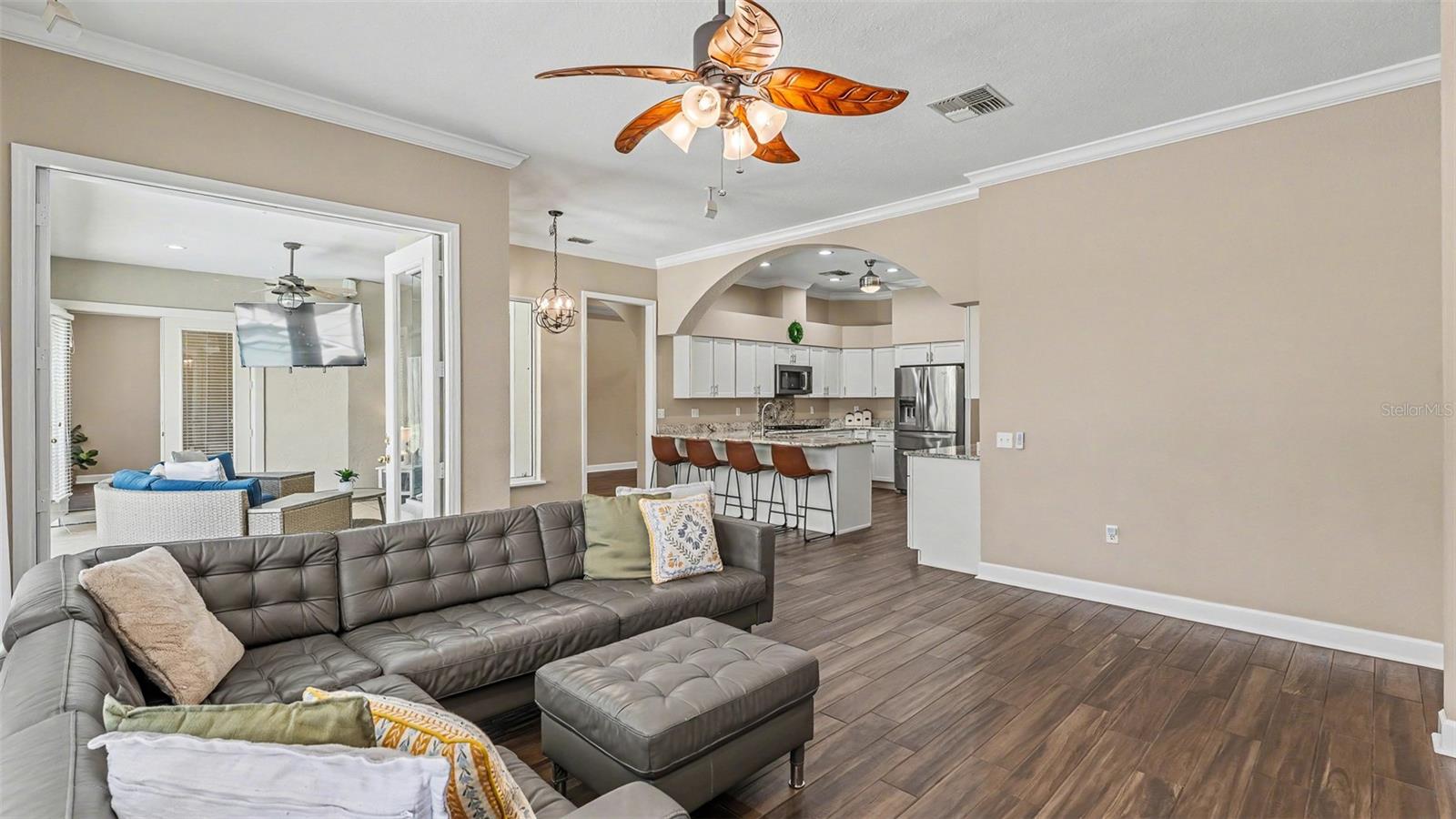 SAND HILL LANE - Residential
