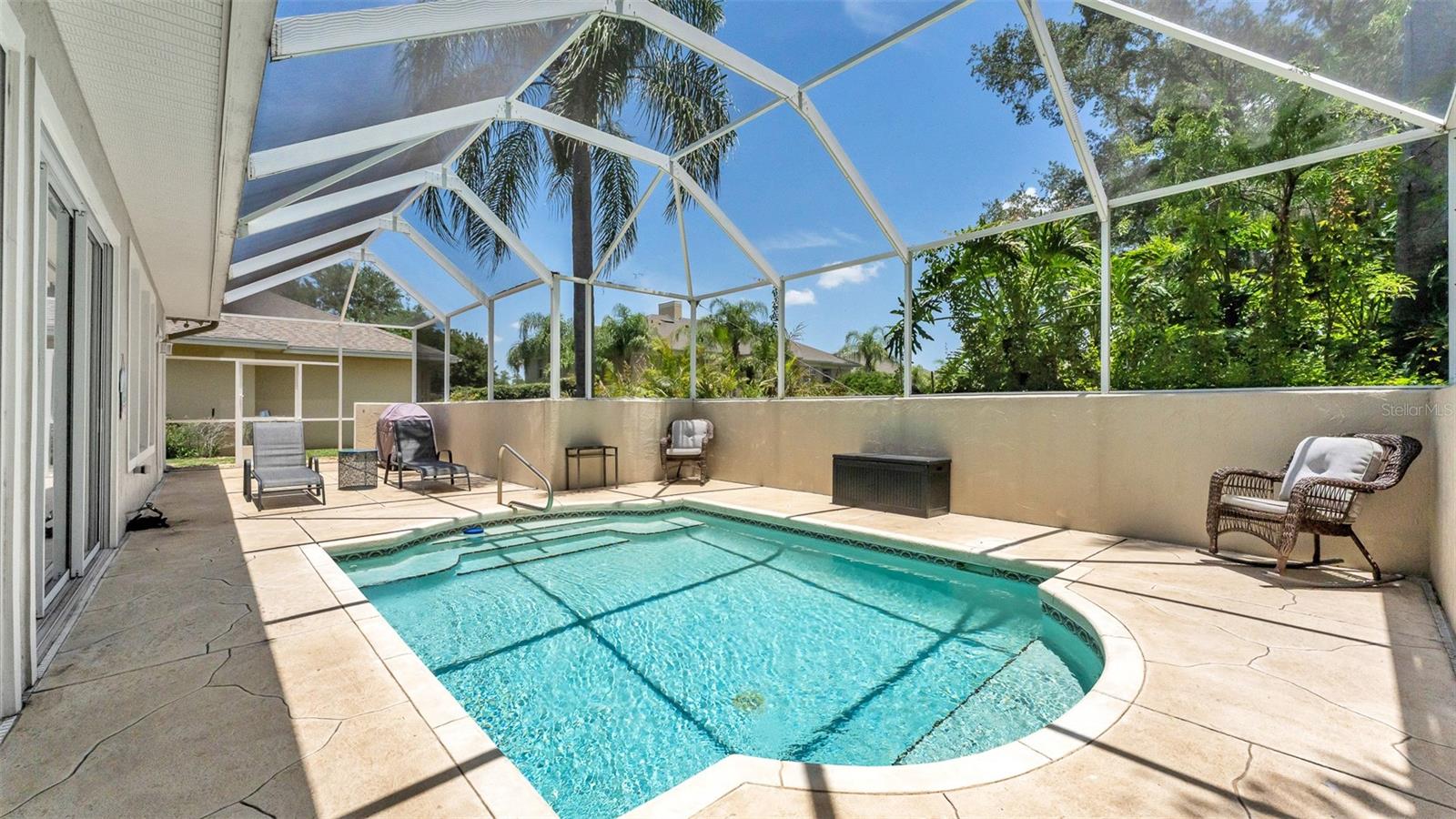 SAND HILL LANE - Residential
