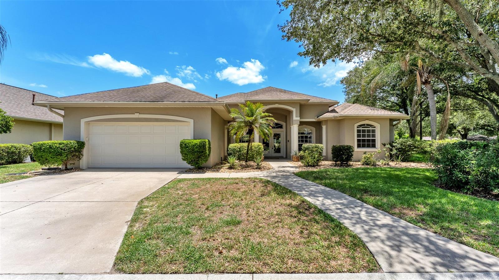 SAND HILL LANE - Residential
