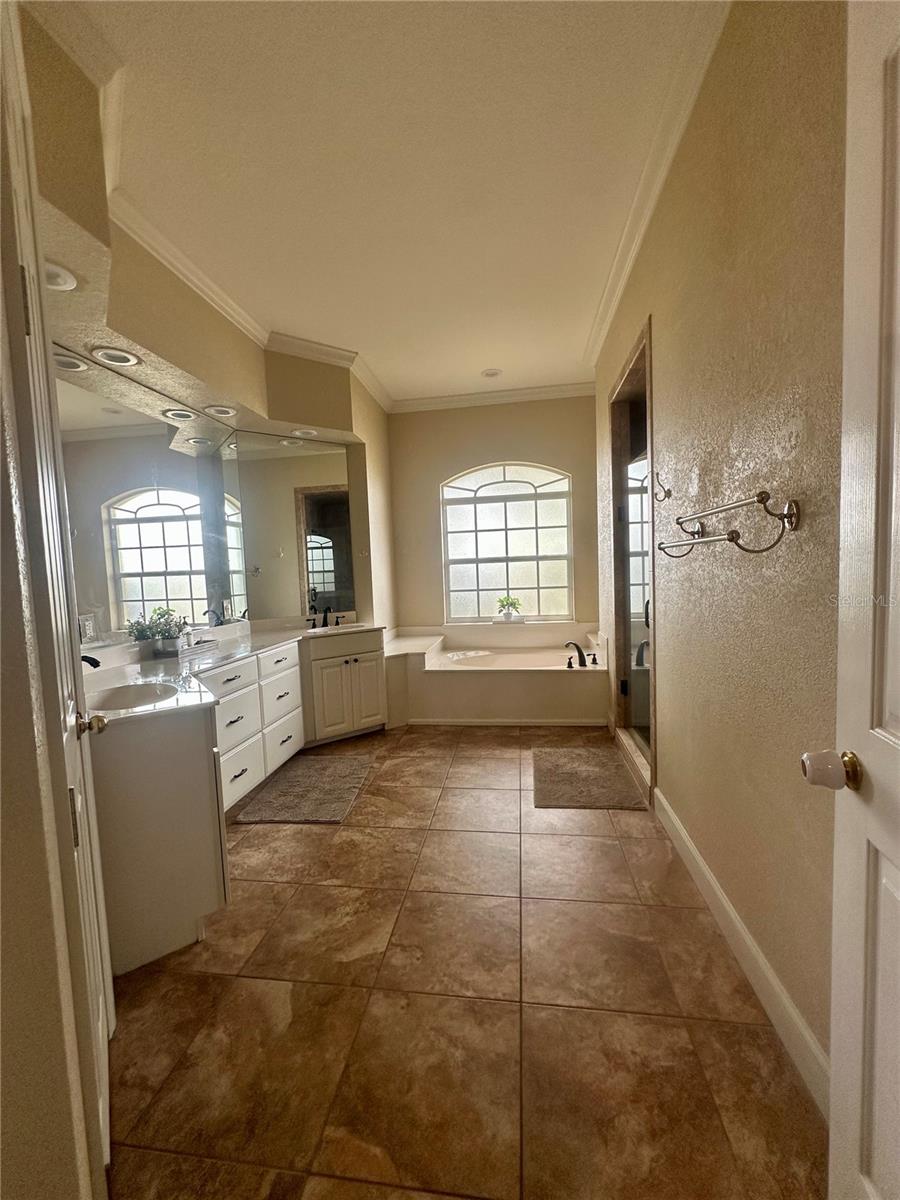 SAND HILL LANE - Residential