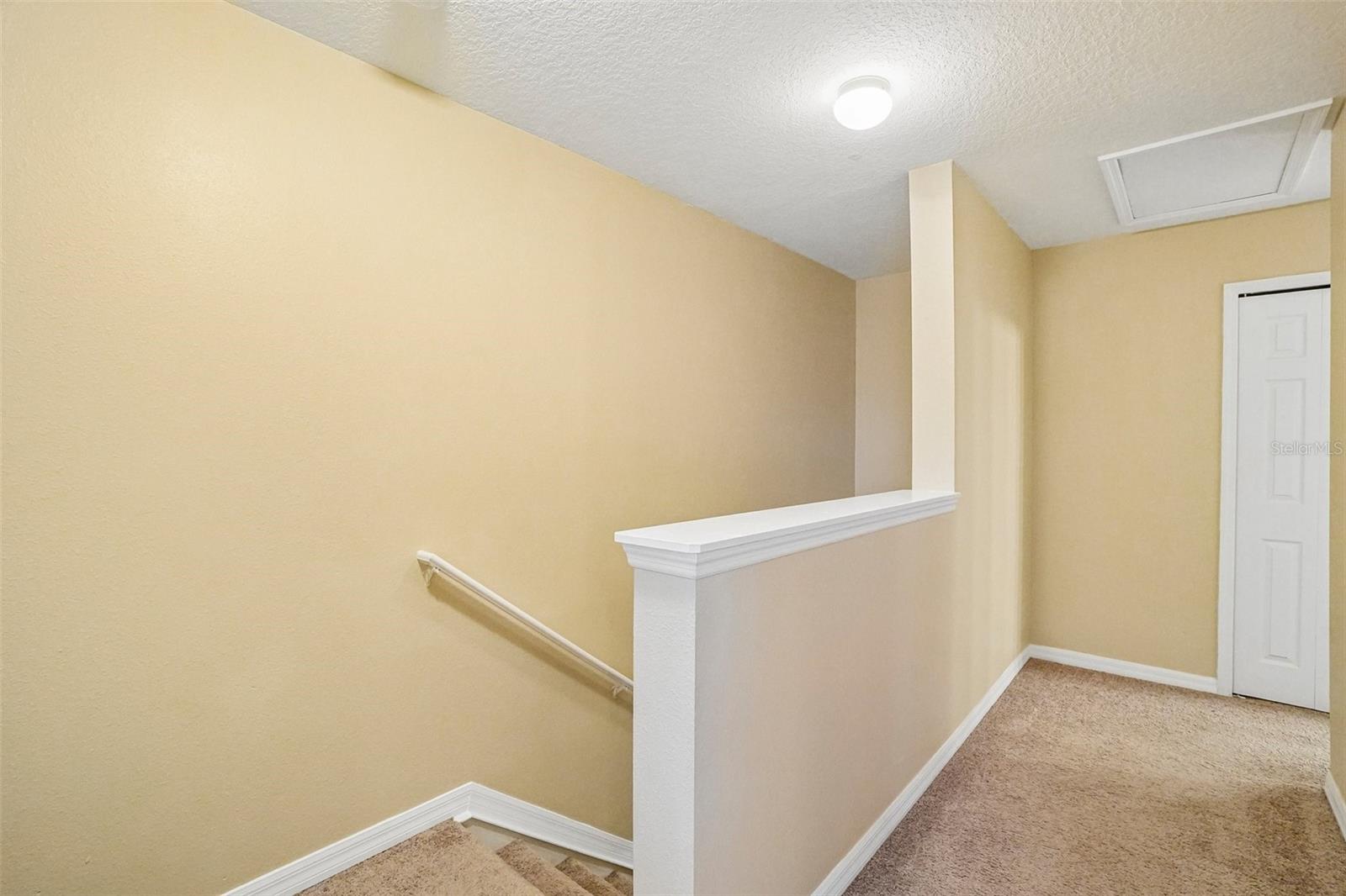 EDGEWATER AT LAKE BRANDON - Residential