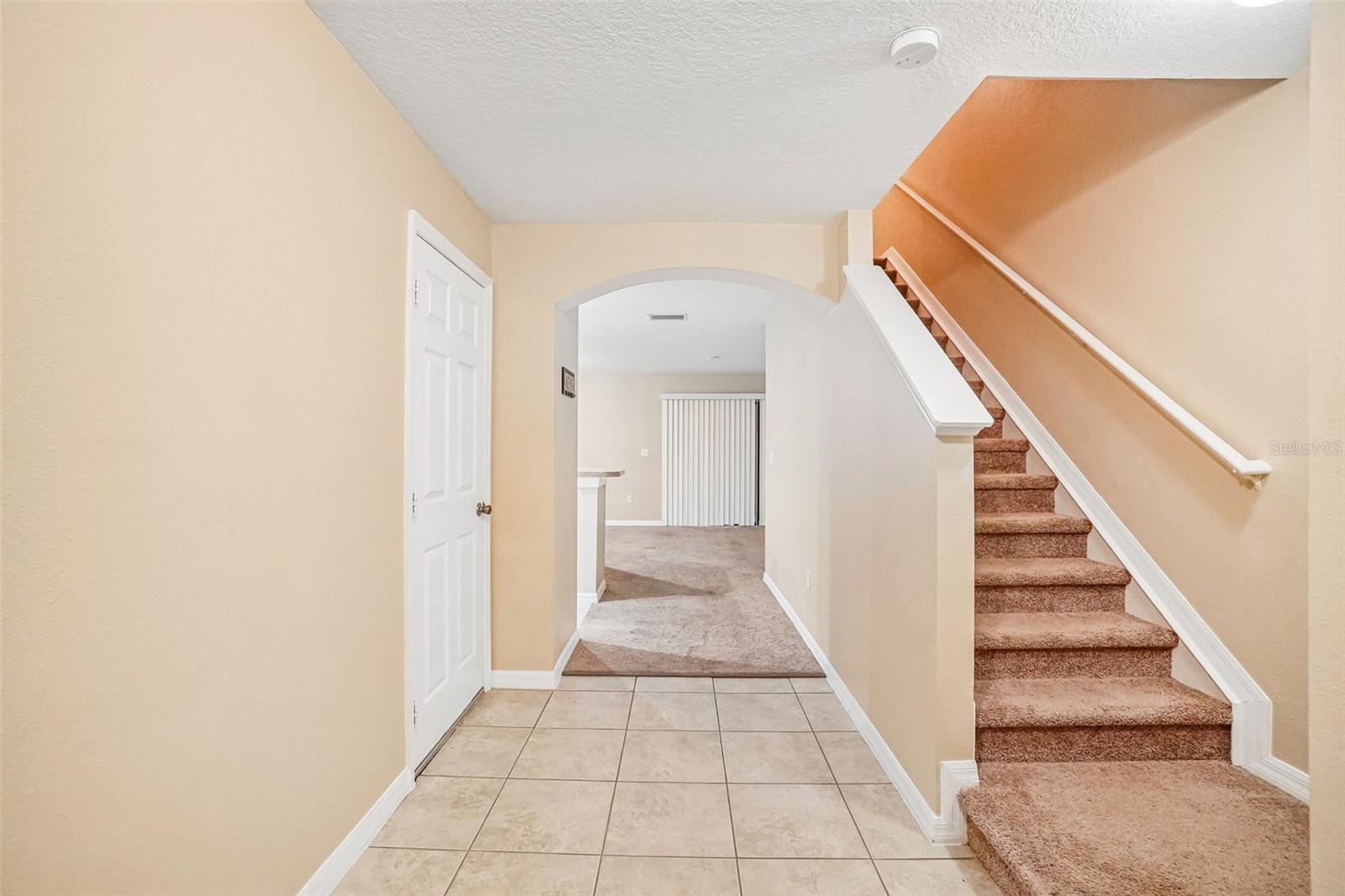 EDGEWATER AT LAKE BRANDON - Residential