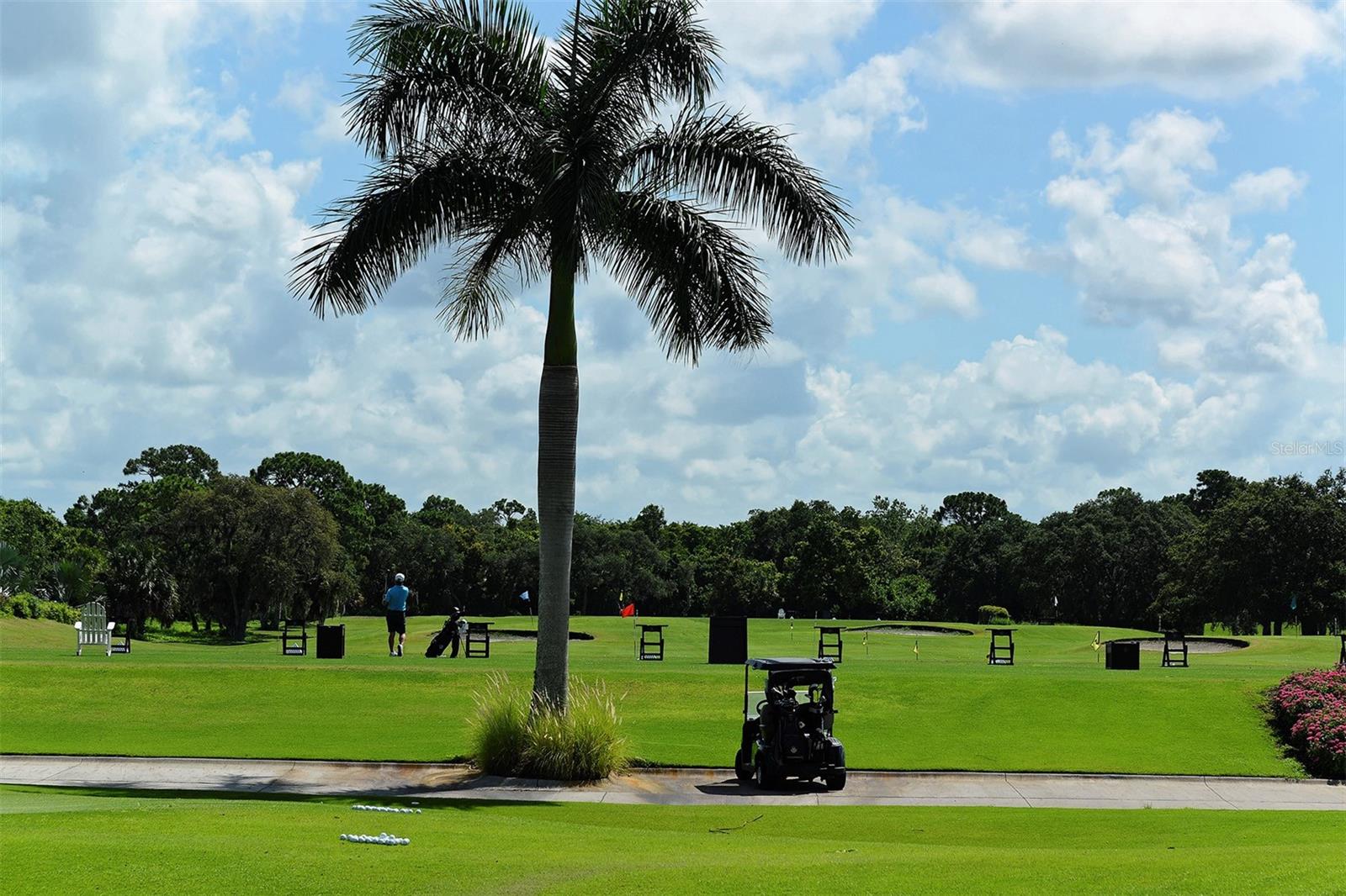 BISHOPSCOURT AT THE OAKS PRESERVE - Residential