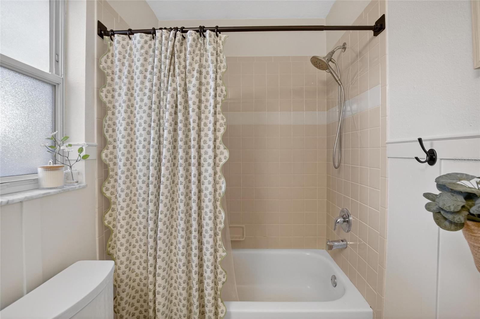 BRENTWOOD HILLS TR A UNIT 2 - Residential