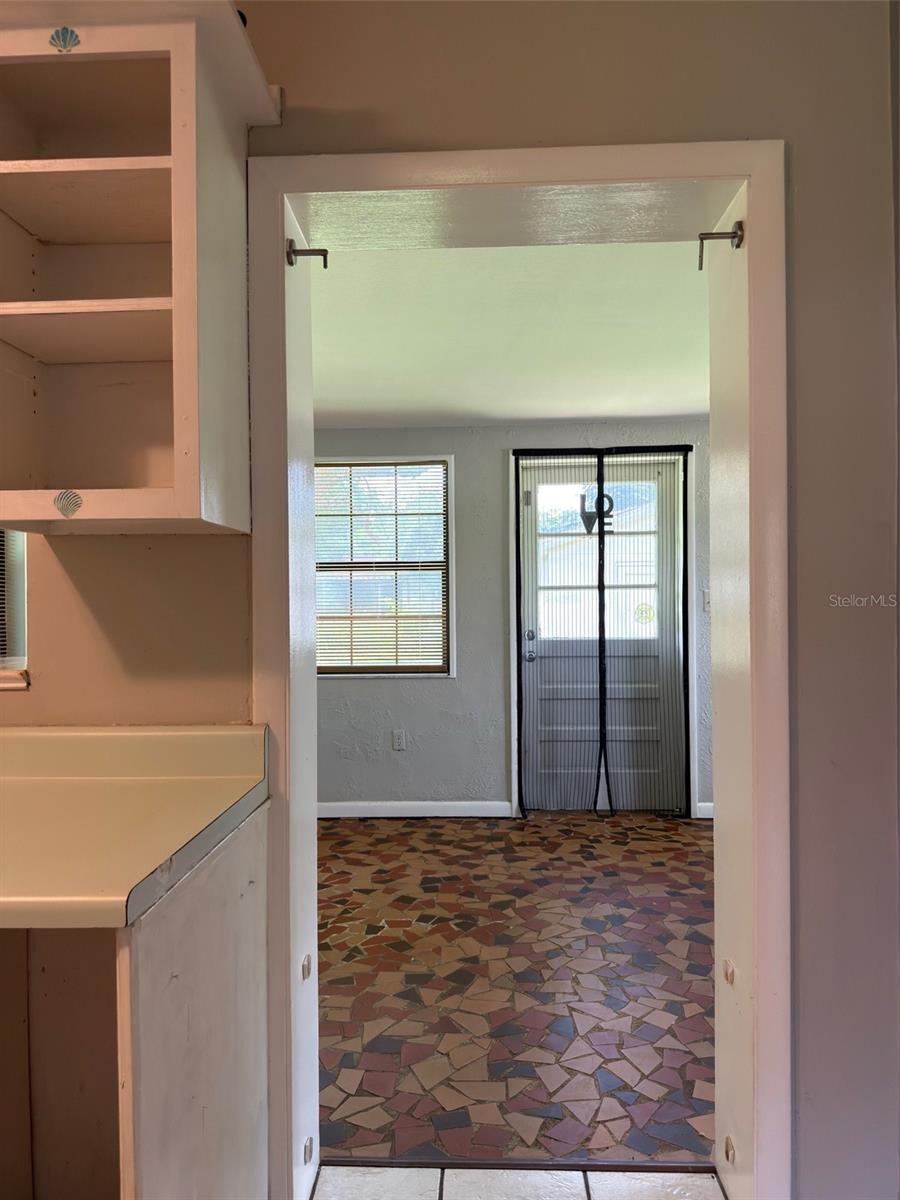RAINBOW LAKES ESTATE - Residential