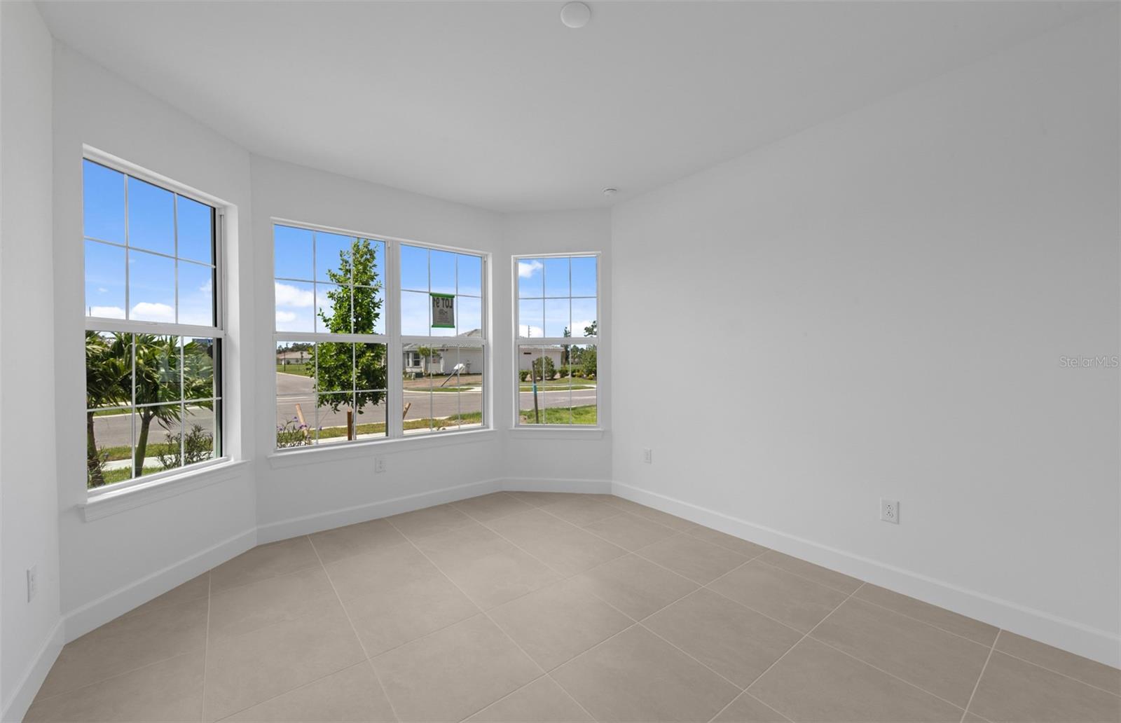 LEGACY GROVES - Residential