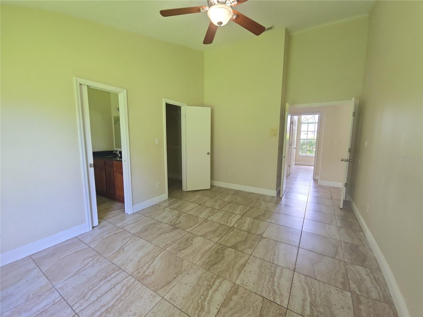BLACKBERRY  CREEK - Residential Lease