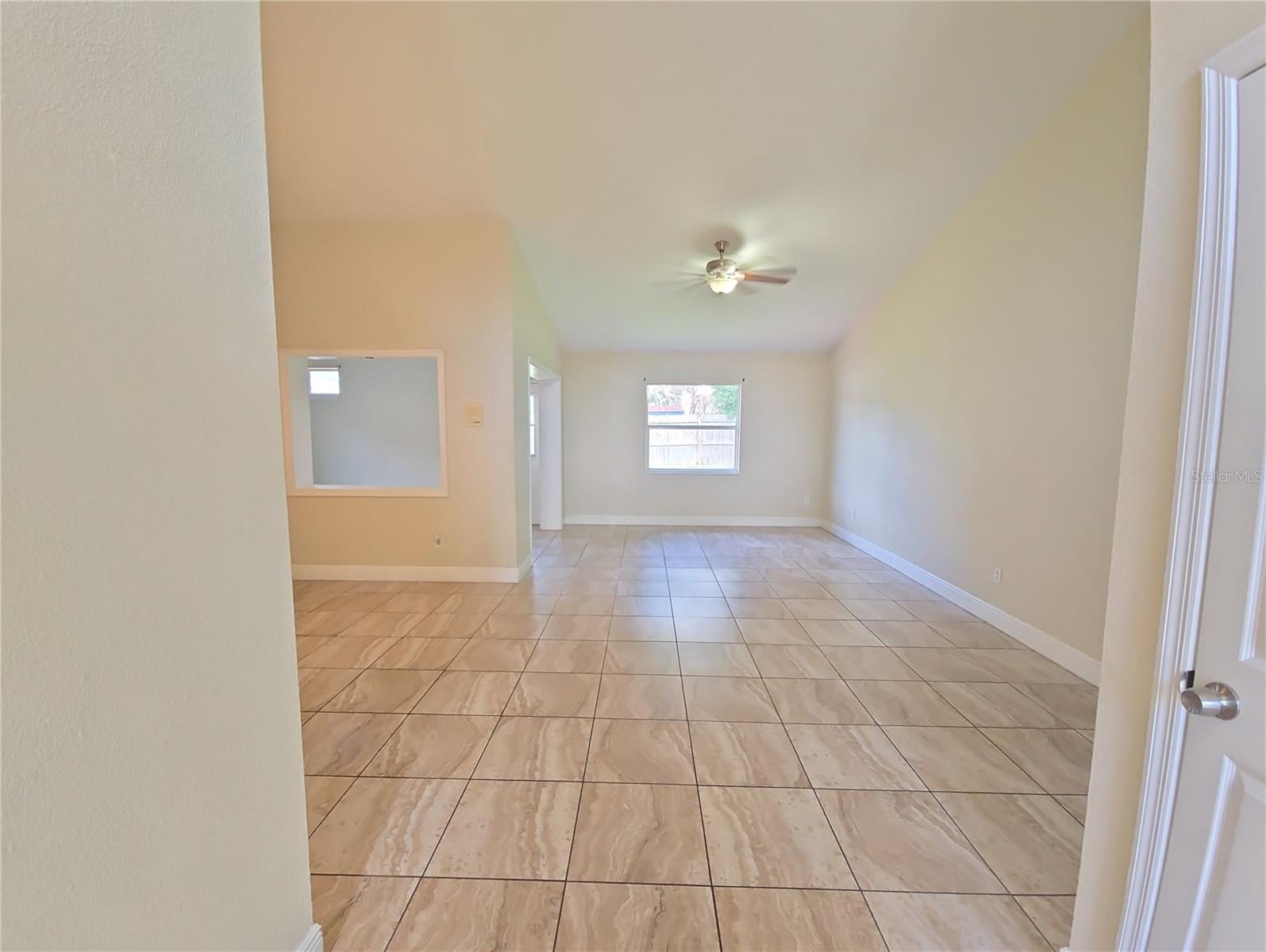 BLACKBERRY  CREEK - Residential Lease