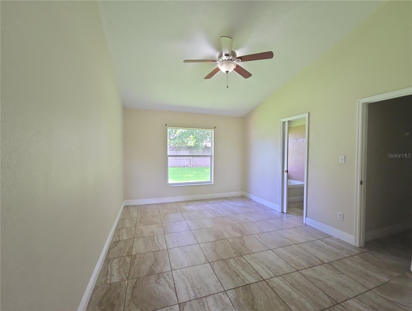 BLACKBERRY  CREEK - Residential Lease