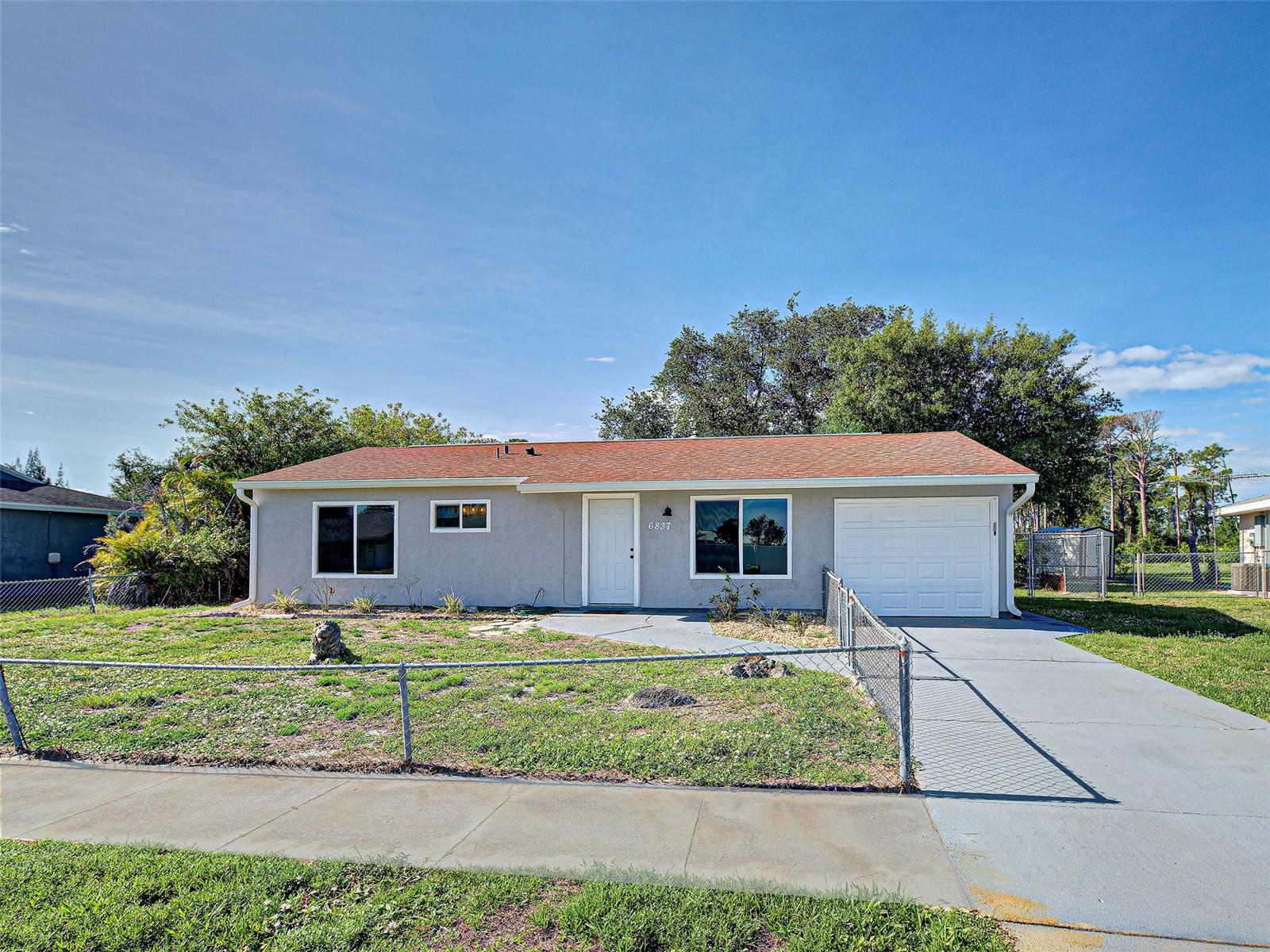 PORT CHARLOTTE SUB 52 - Residential