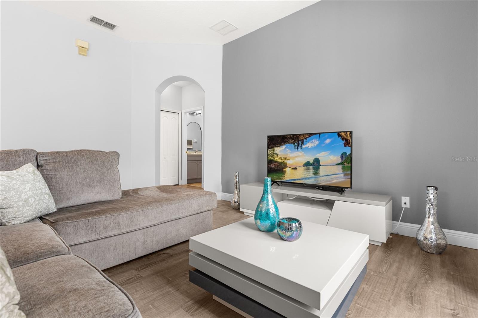 VILLAS AT ESTANCIA; A CONDO - Residential