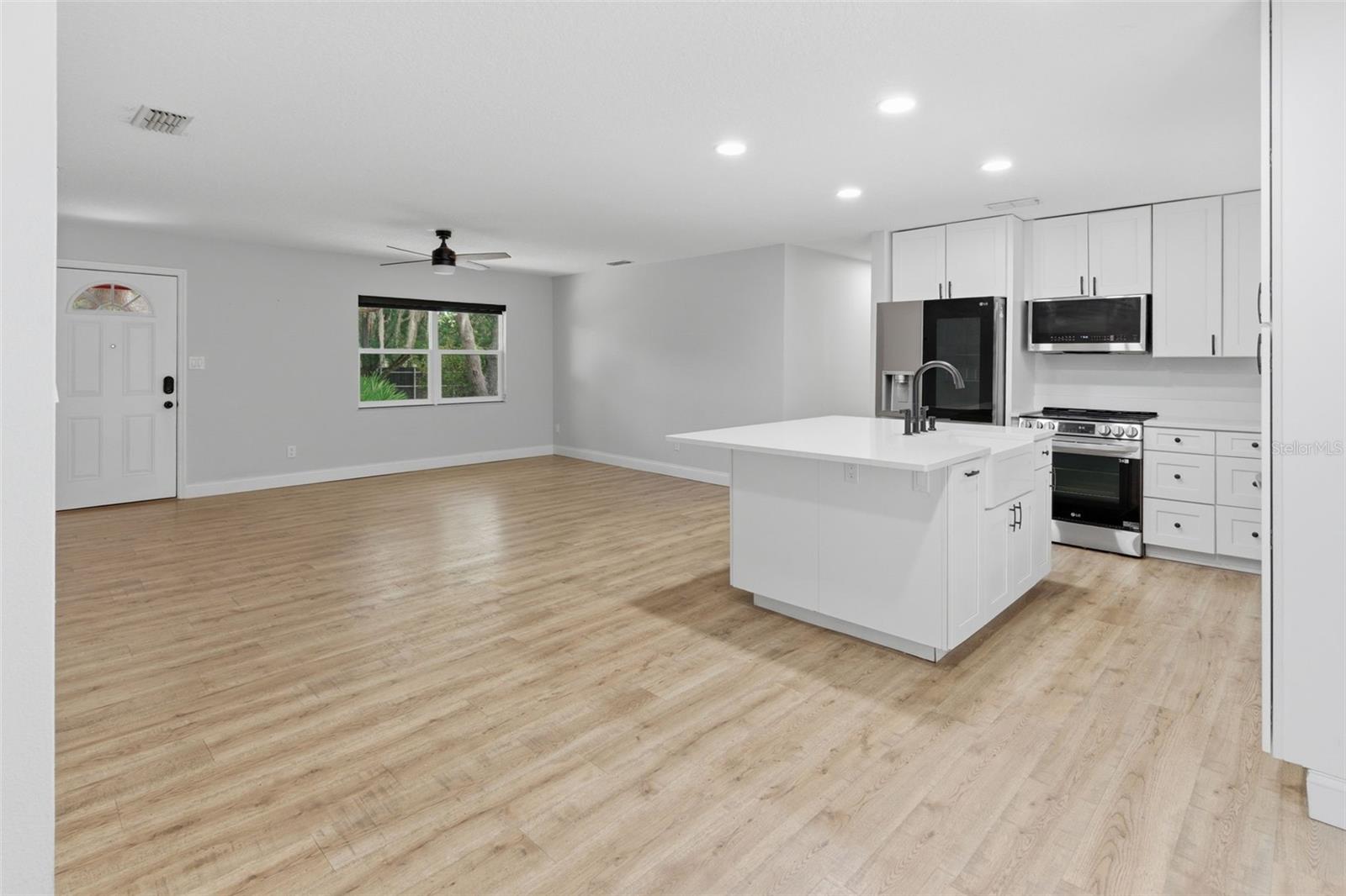ACREAGE & UNREC - Residential