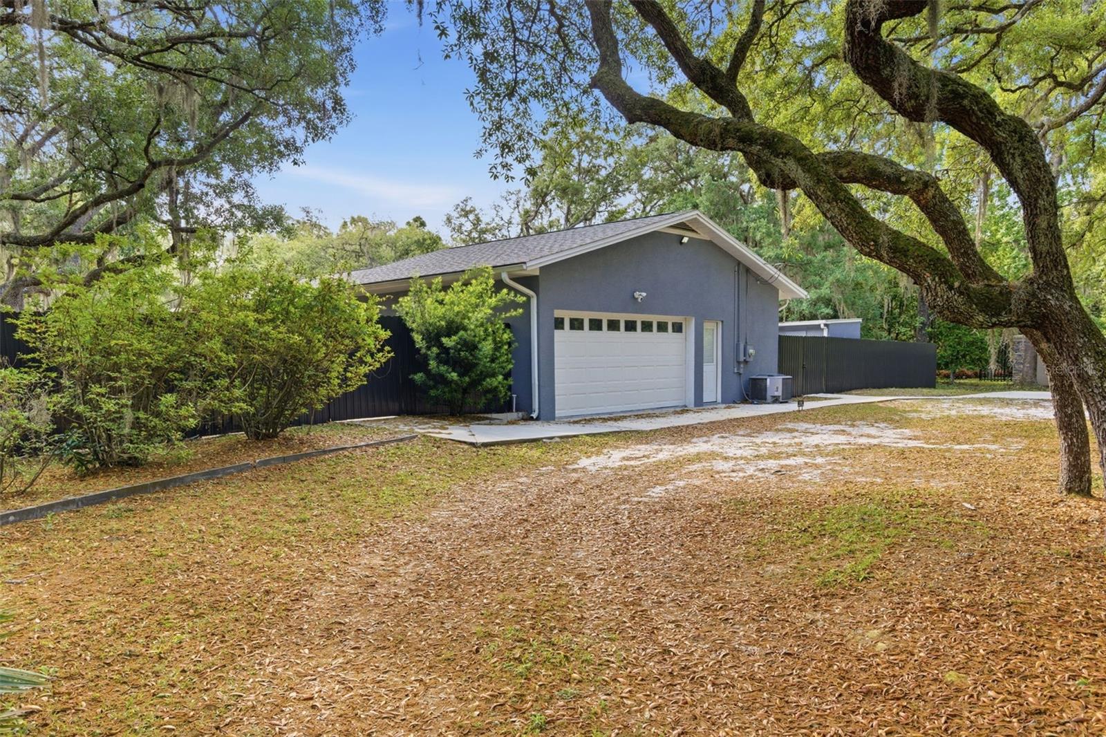 ACREAGE & UNREC - Residential