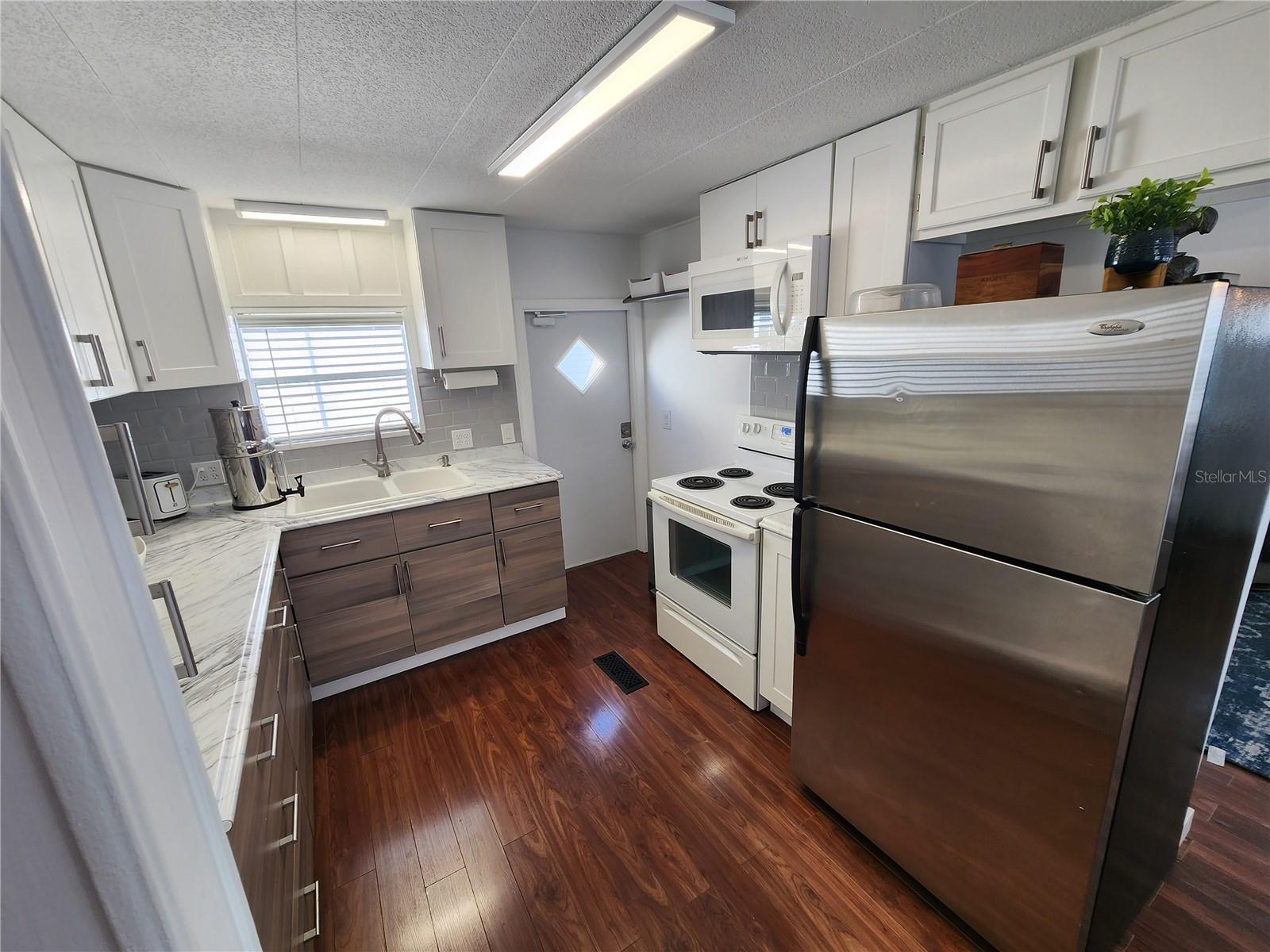 BRADENTON TROPICAL PALMS CO-OP - Residential