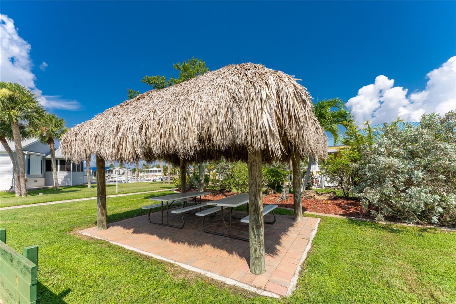 WINDMILL VILLAGE - Residential