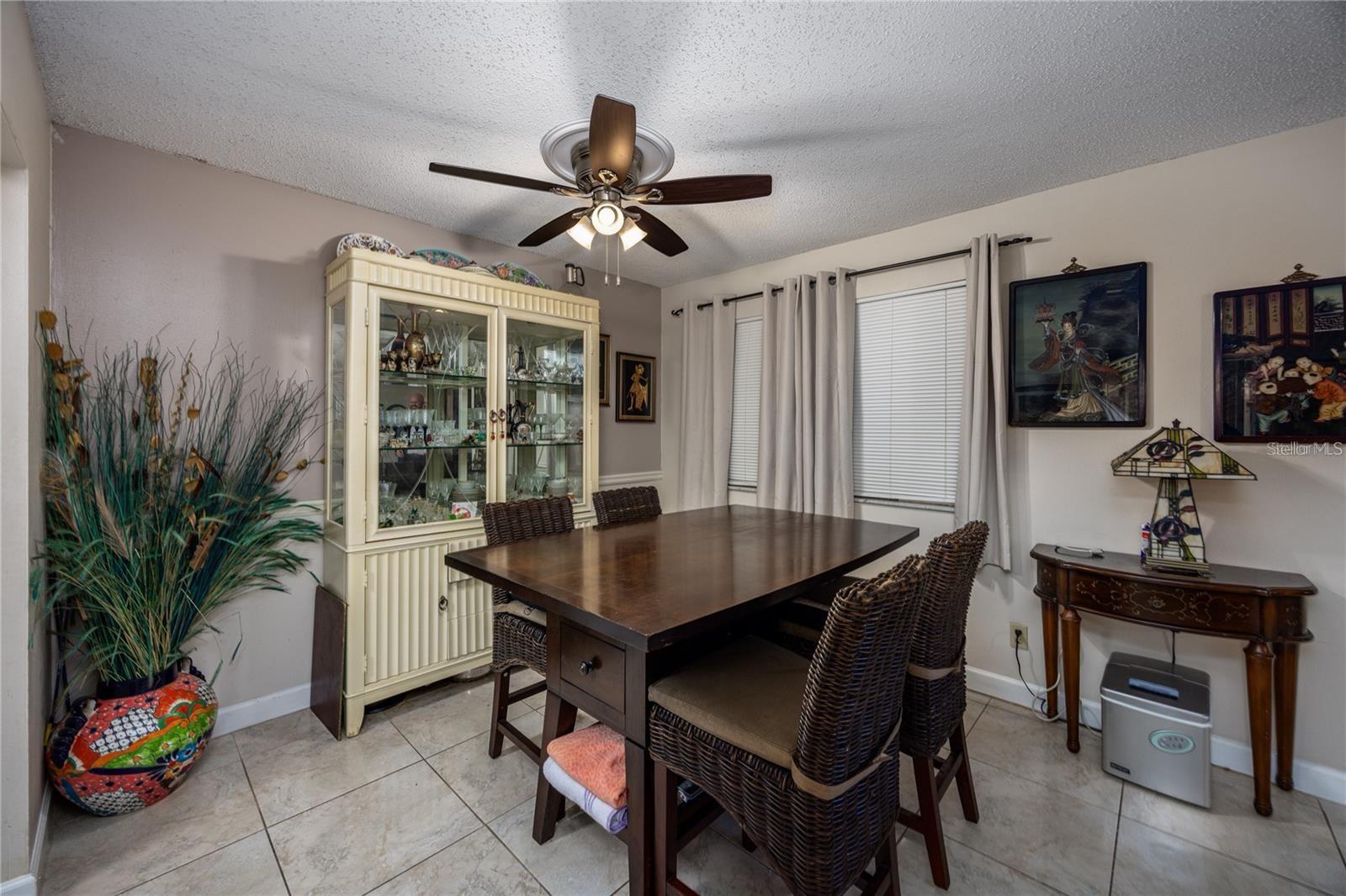 THE OAKS - Residential