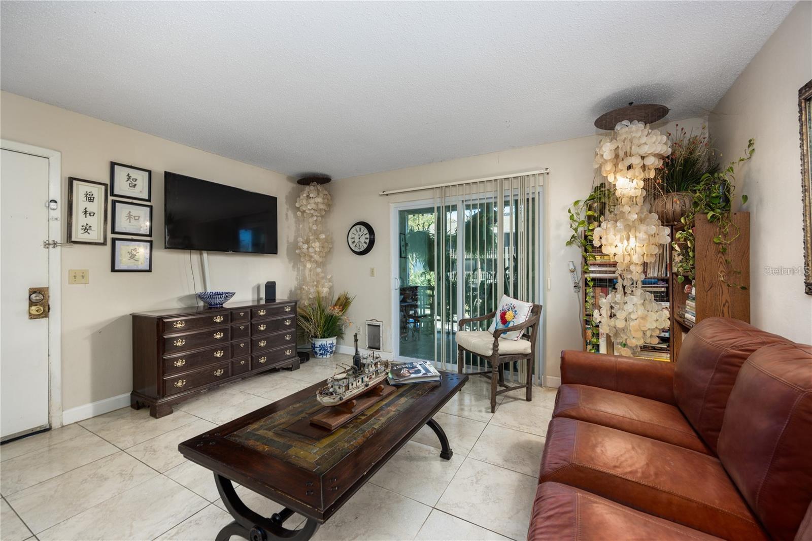 THE OAKS - Residential