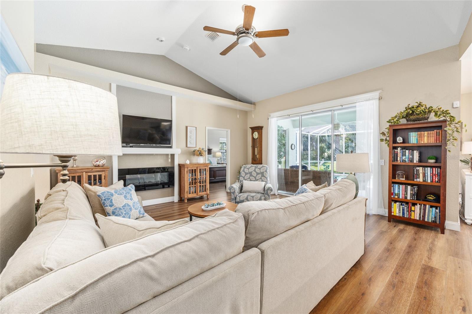 GRAND PARK NORTH - Residential