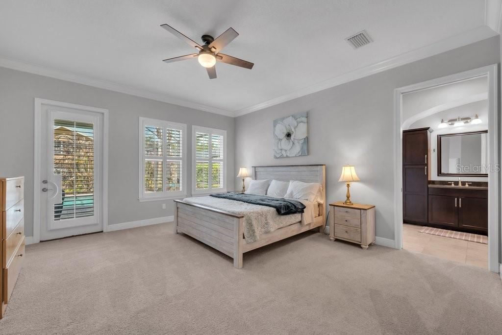 FISHHAWK RANCH / GATED CHAPMAN CROSSING - Residential