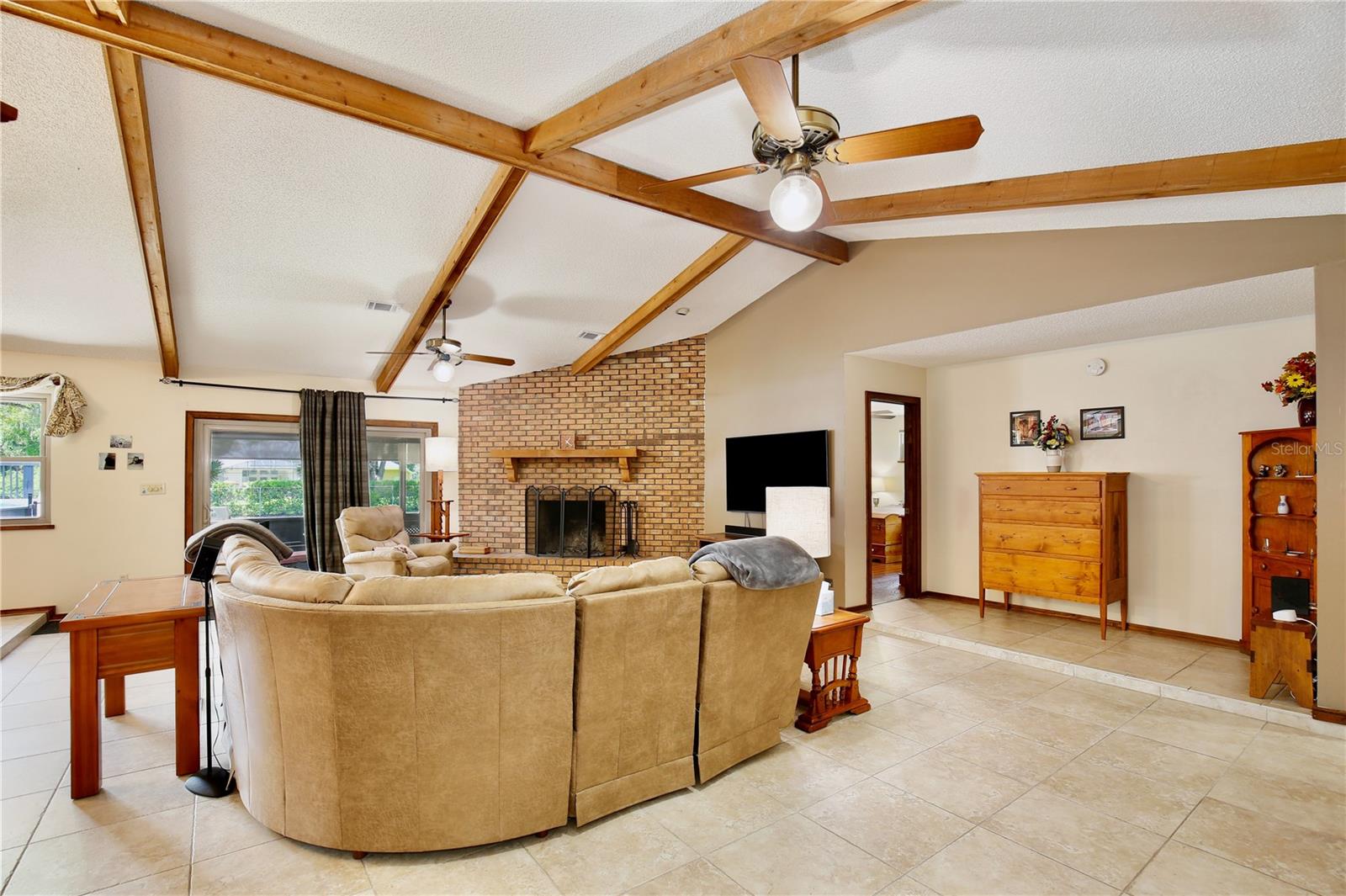 FOXSPUR - Residential