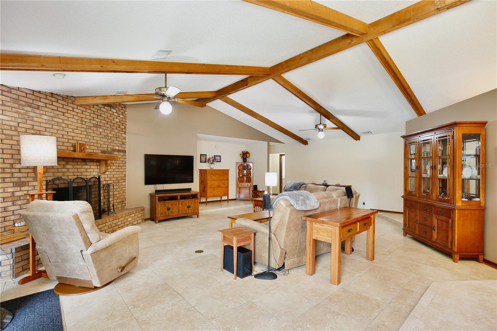FOXSPUR - Residential