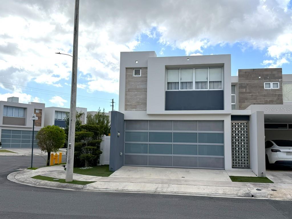 ROTONDA - Residential