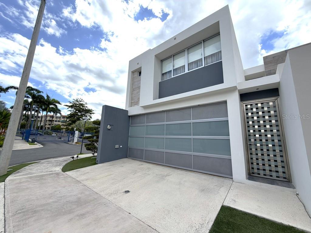 ROTONDA - Residential