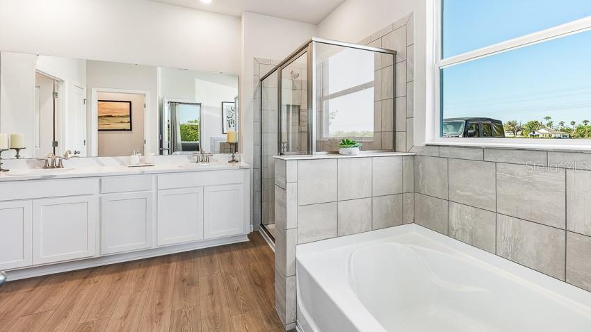 OAKFIELD TRAILS - Residential
