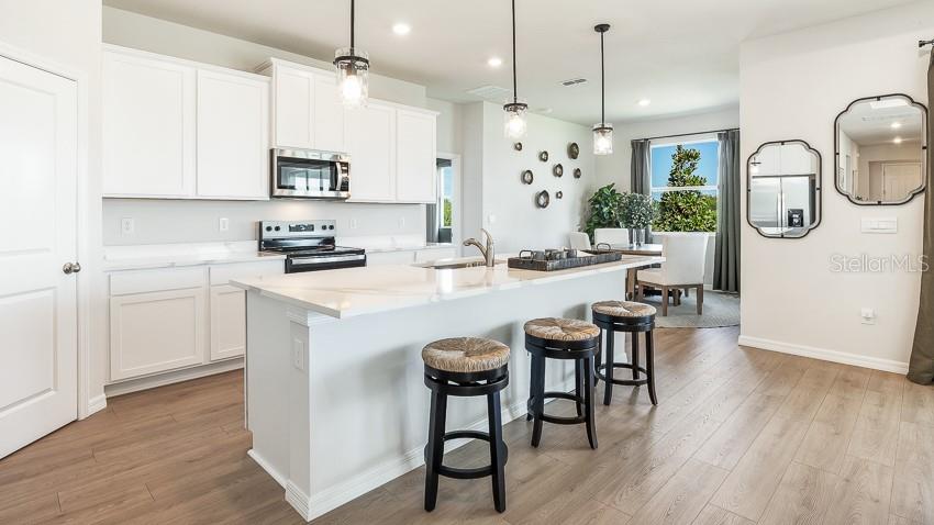 OAKFIELD TRAILS - Residential