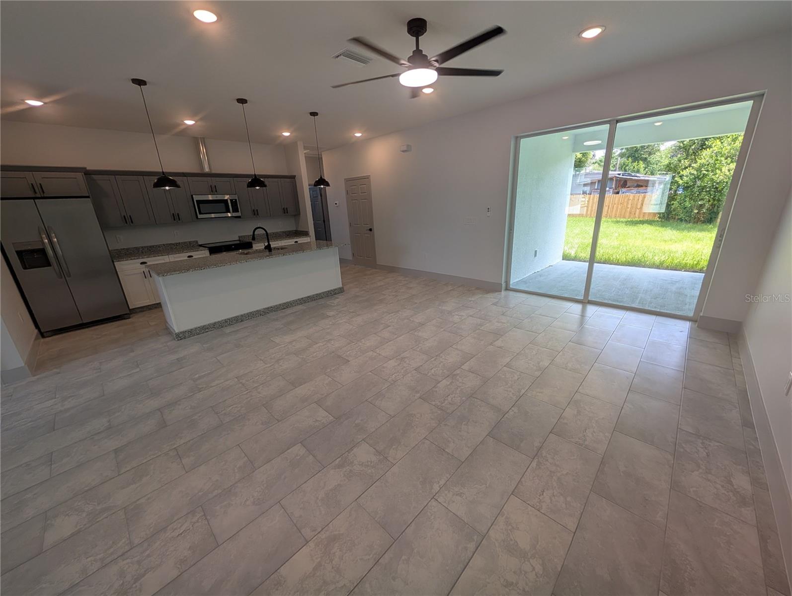 SUNSET TERRACE - Residential