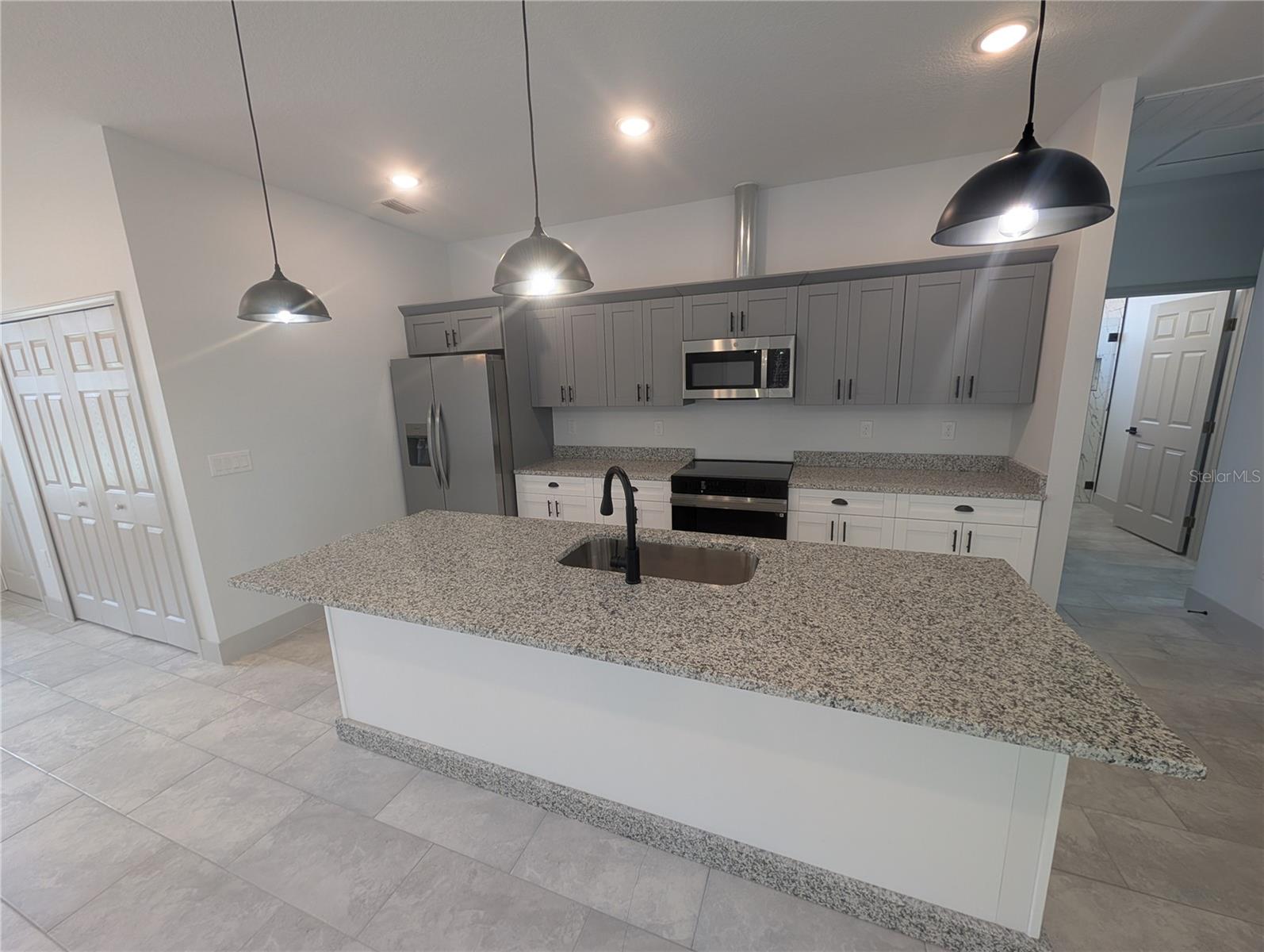 SUNSET TERRACE - Residential