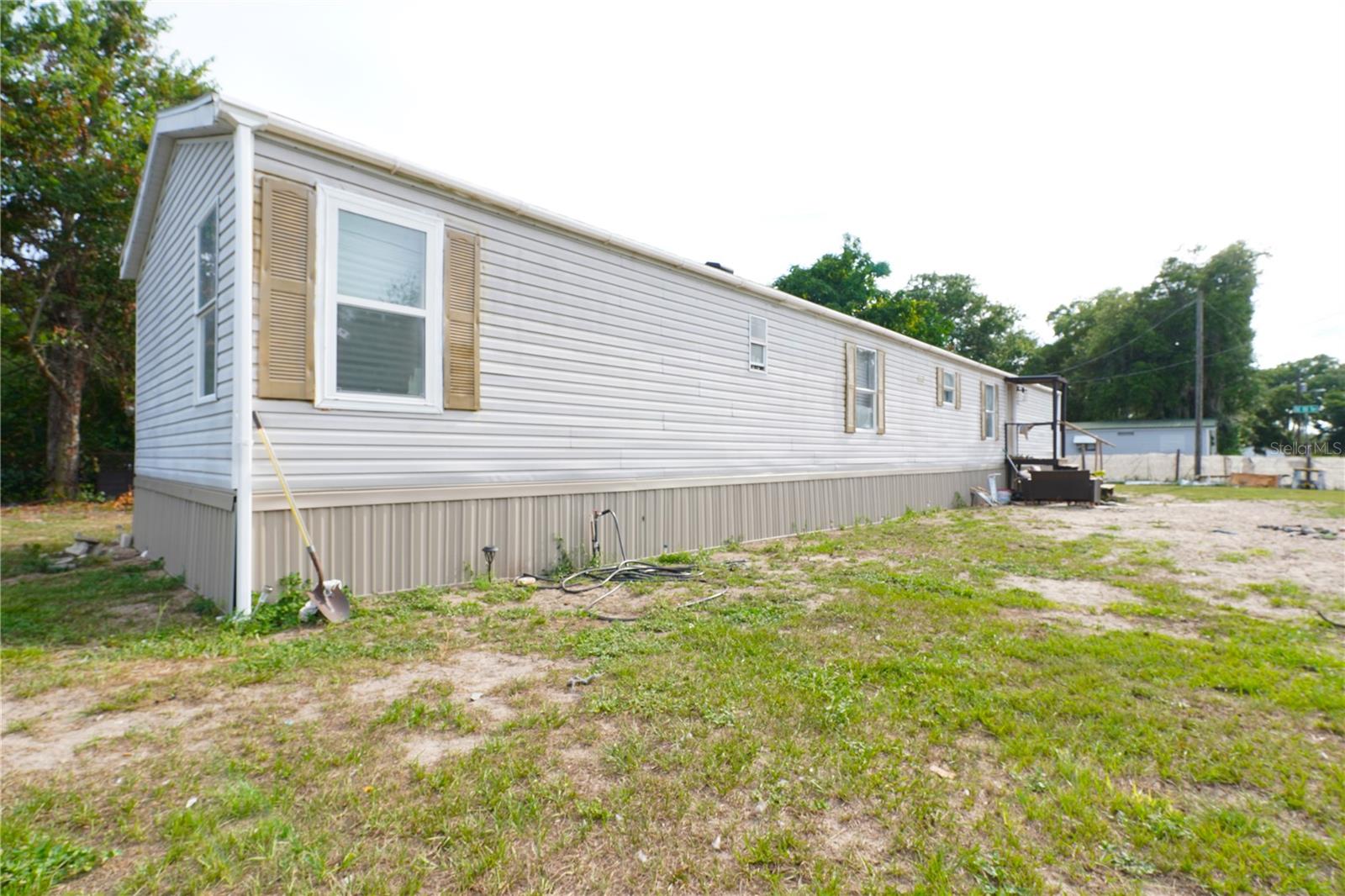LITTLE LAKE WEIR - Residential