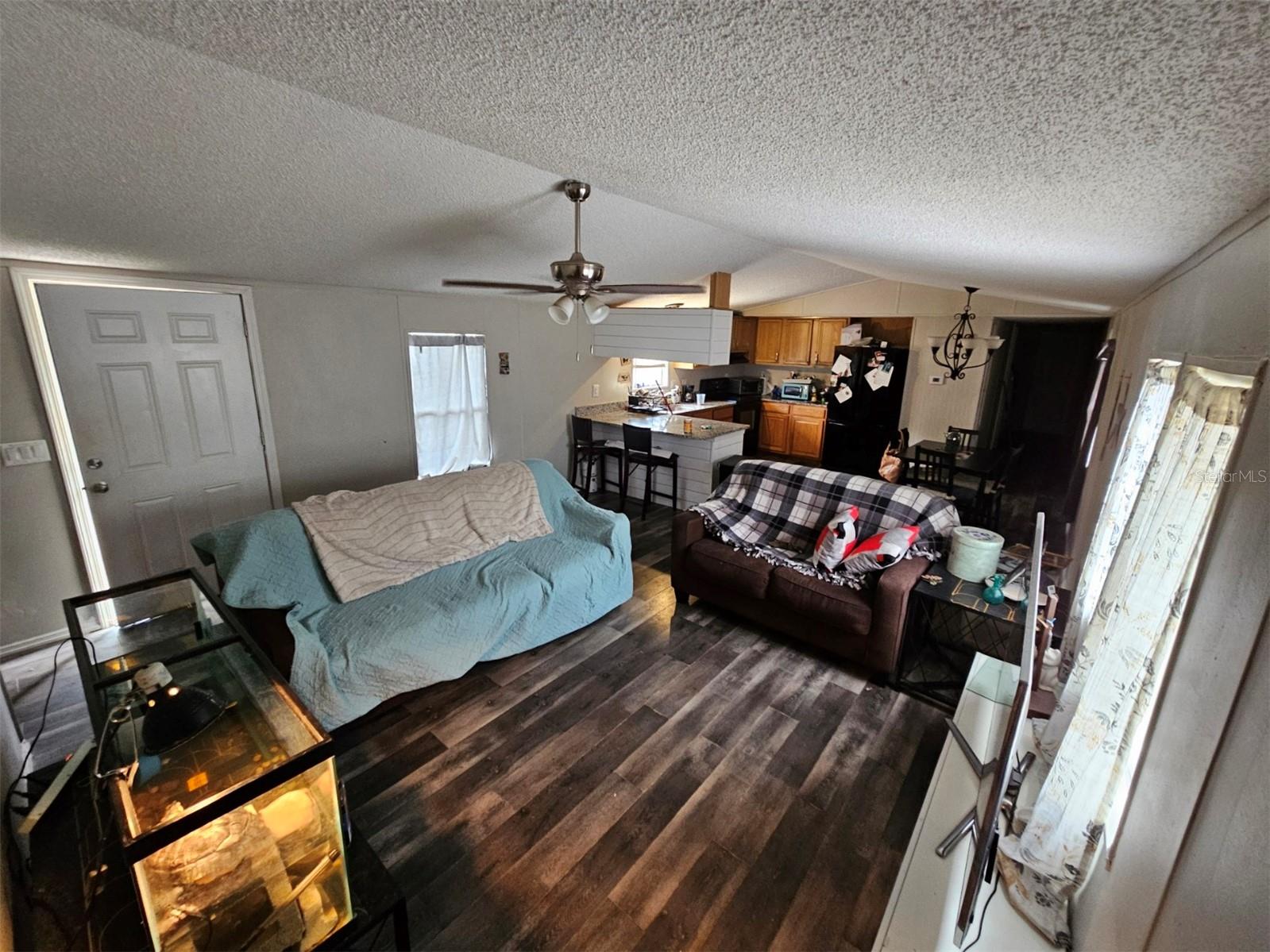 LITTLE LAKE WEIR - Residential