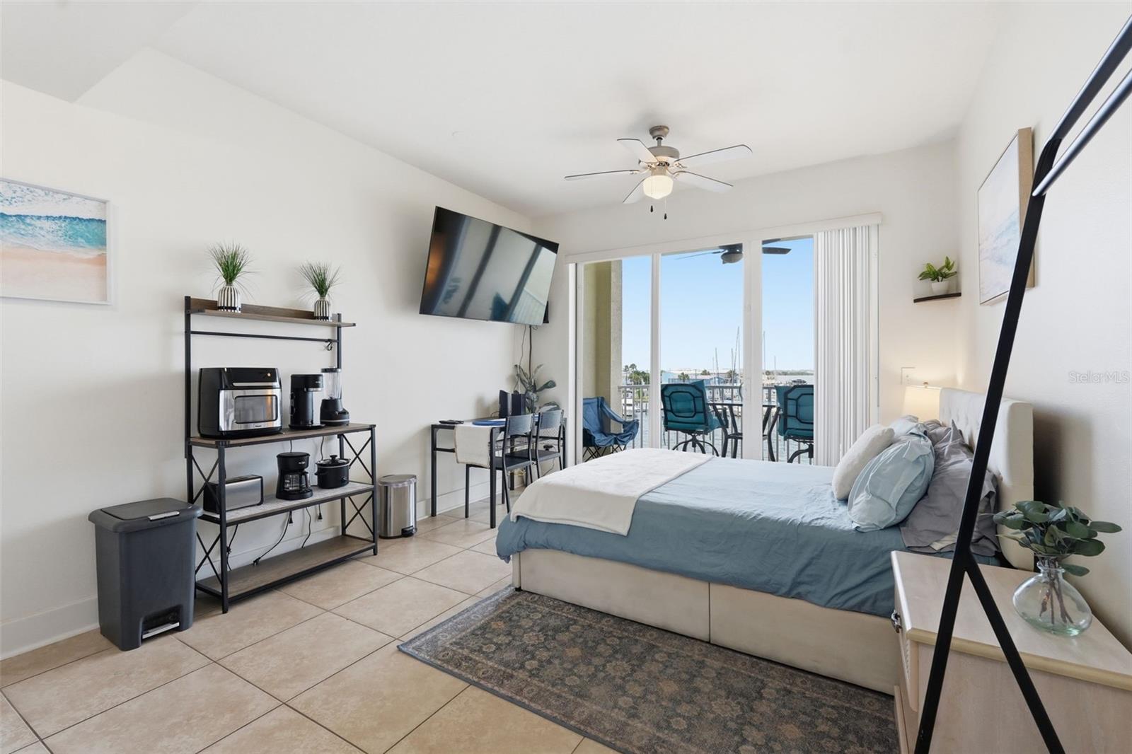 BOCA CIEGA RESORT & MARINA CONDO - Residential