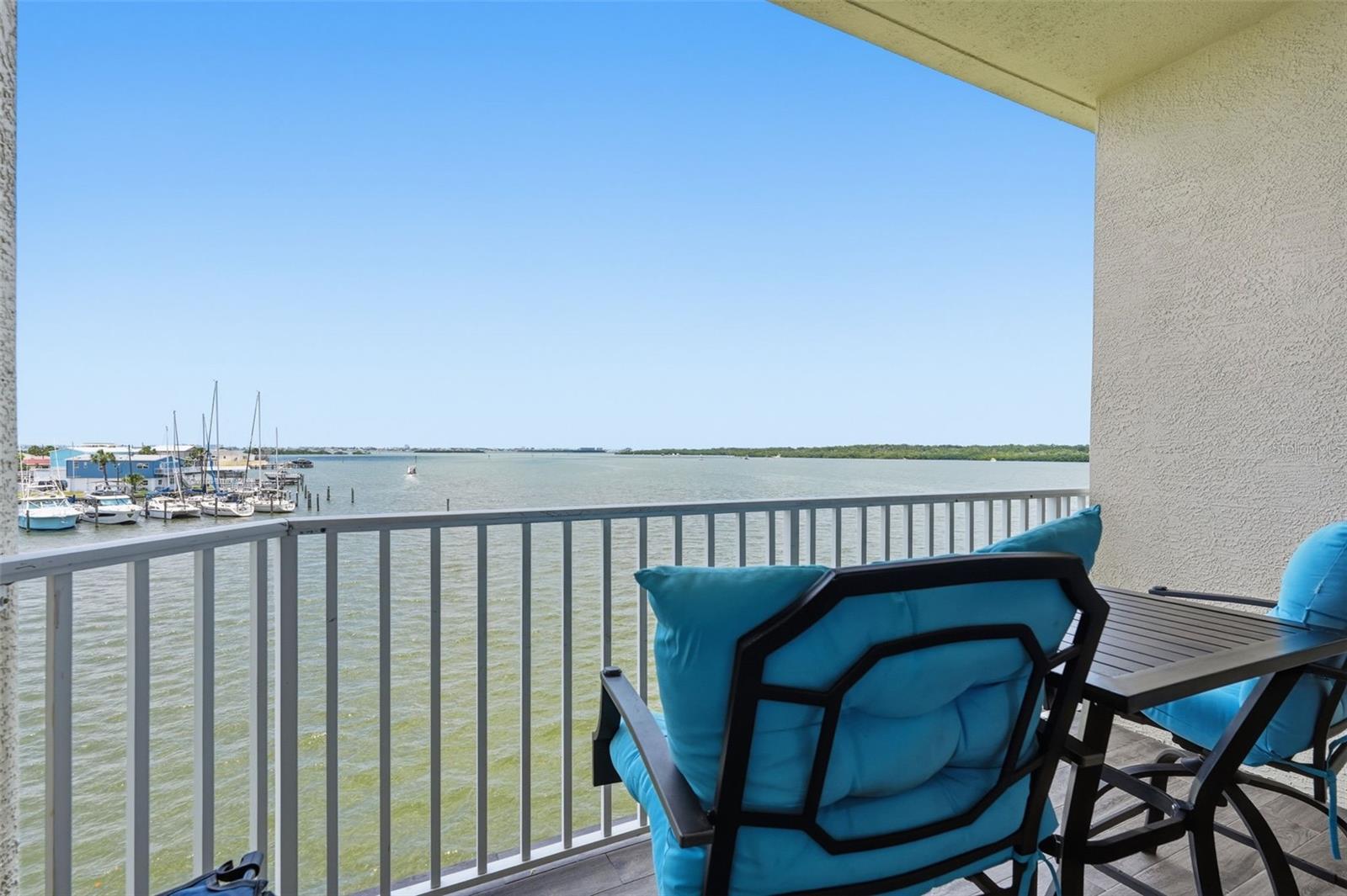 BOCA CIEGA RESORT & MARINA CONDO - Residential