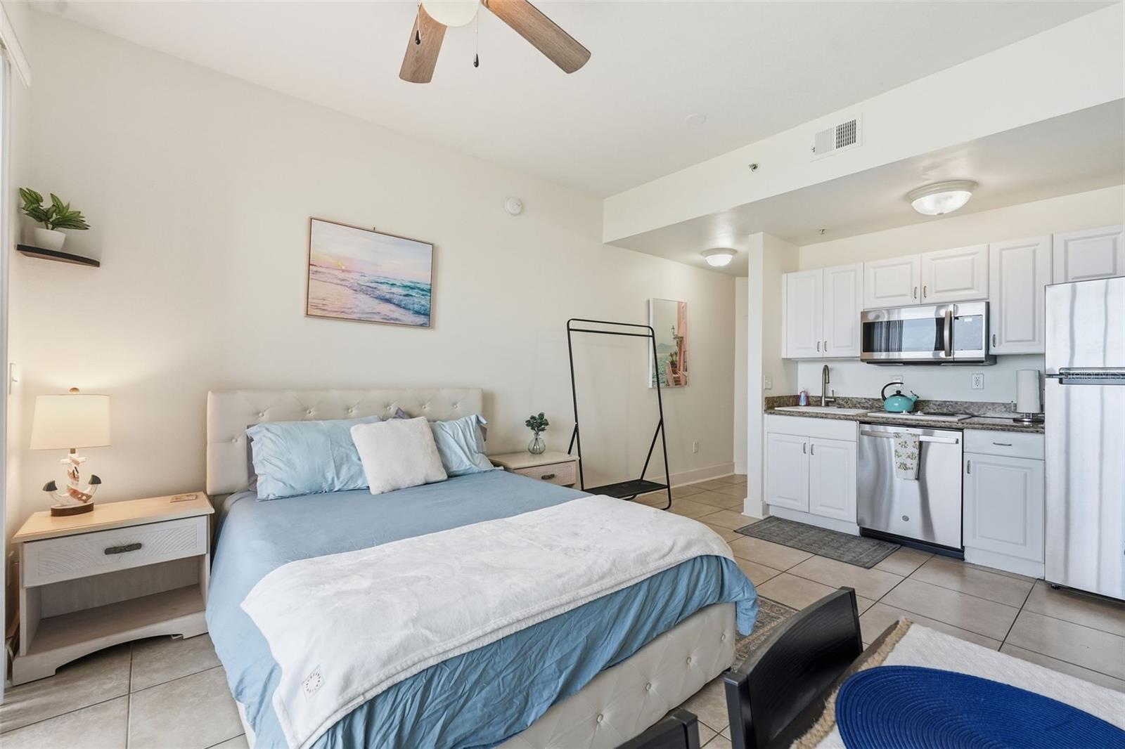 BOCA CIEGA RESORT & MARINA CONDO - Residential