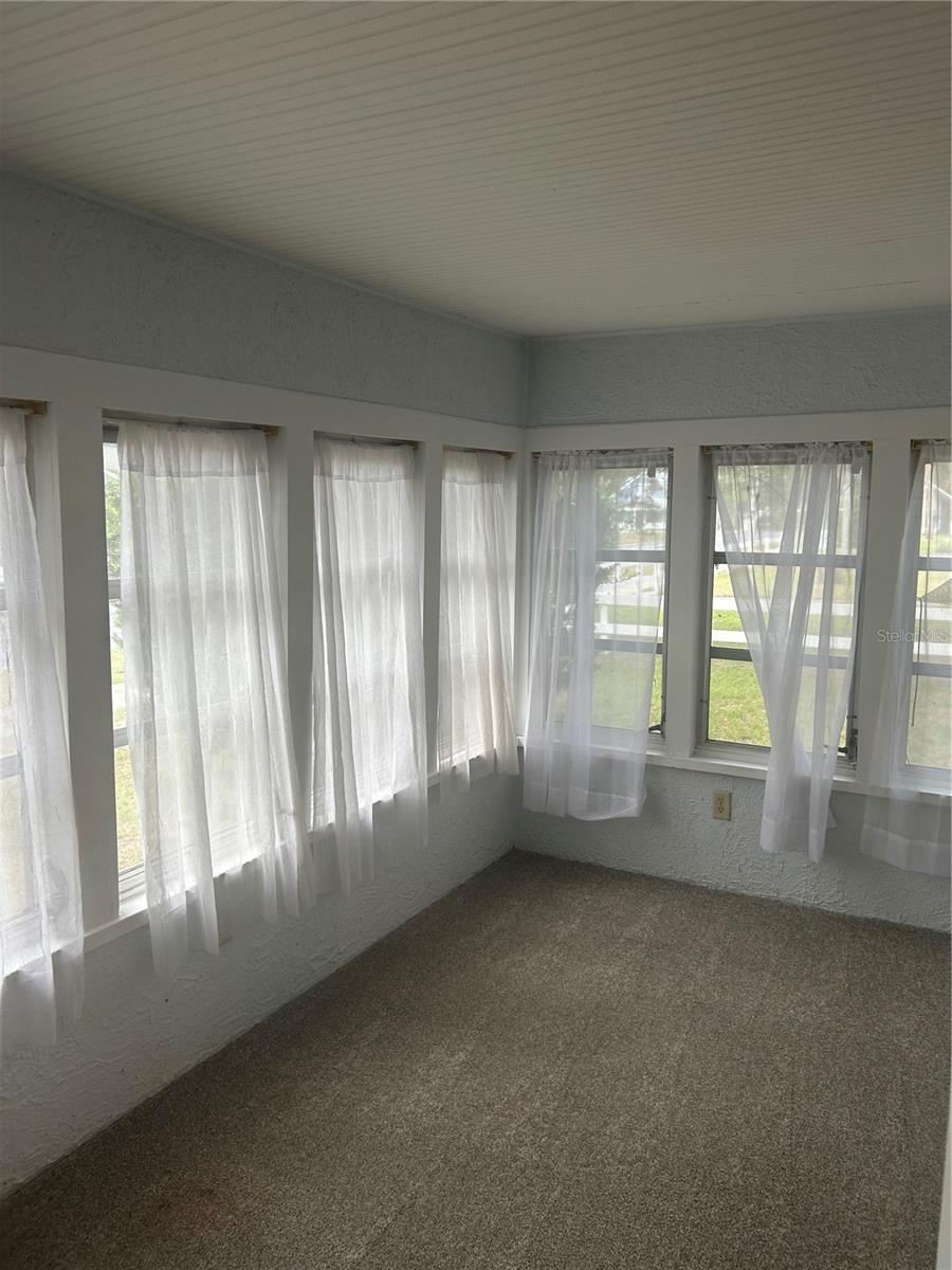 D F GORHAMS SUB - Residential Lease