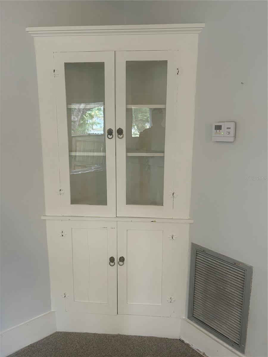 D F GORHAMS SUB - Residential Lease