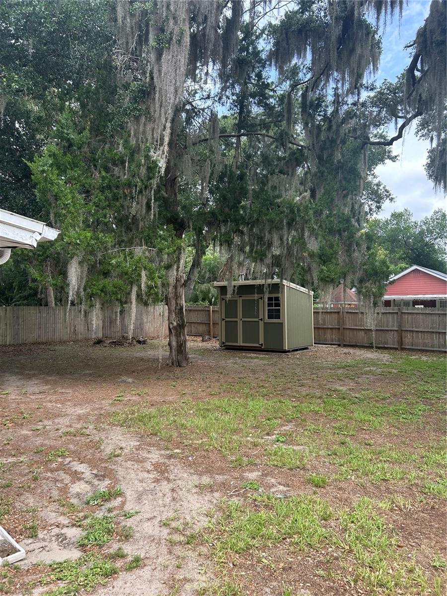 D F GORHAMS SUB - Residential Lease