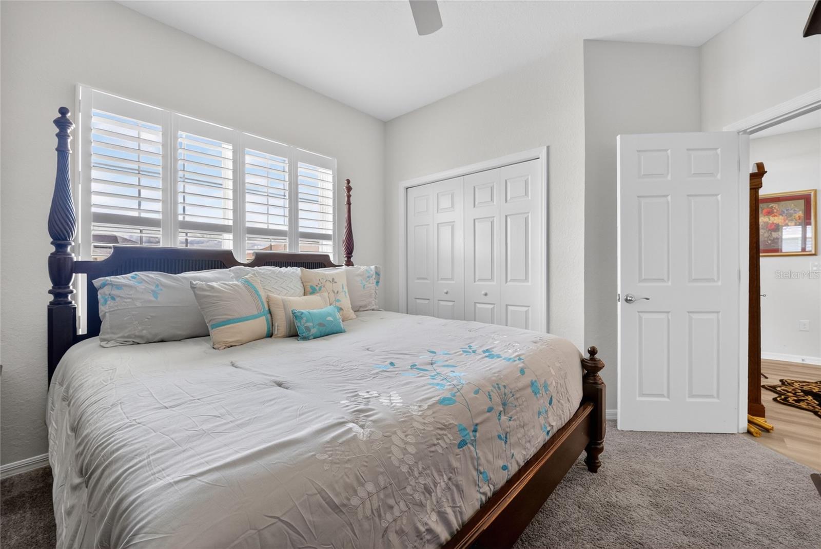 SUMMERCREST - Residential