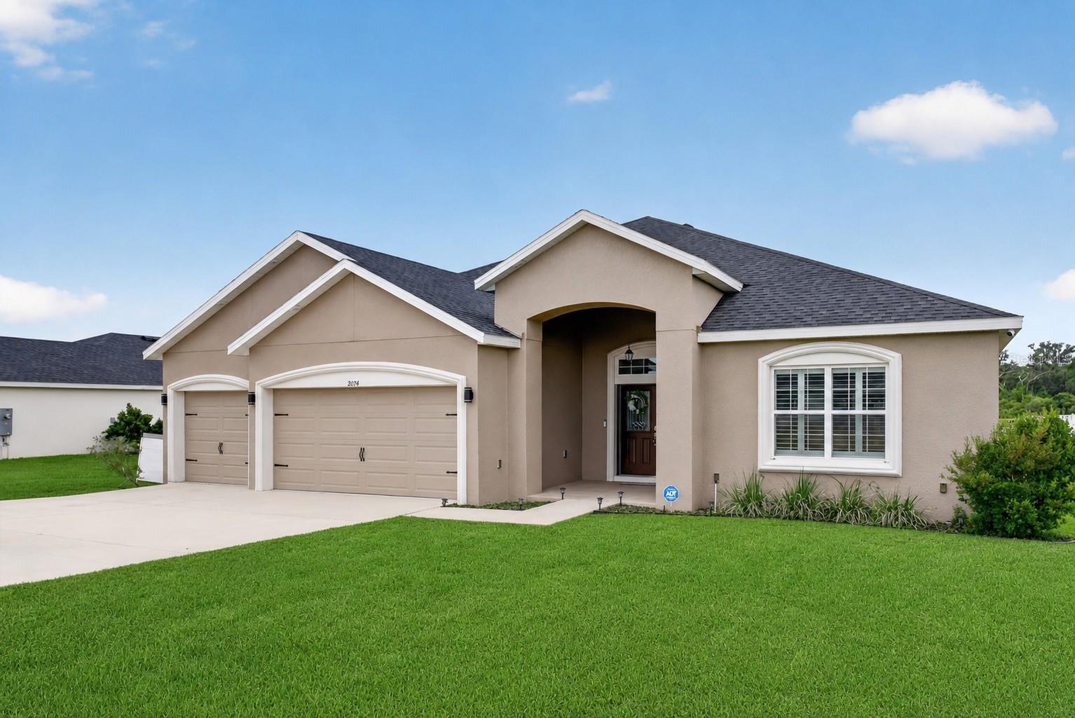SUMMERCREST - Residential