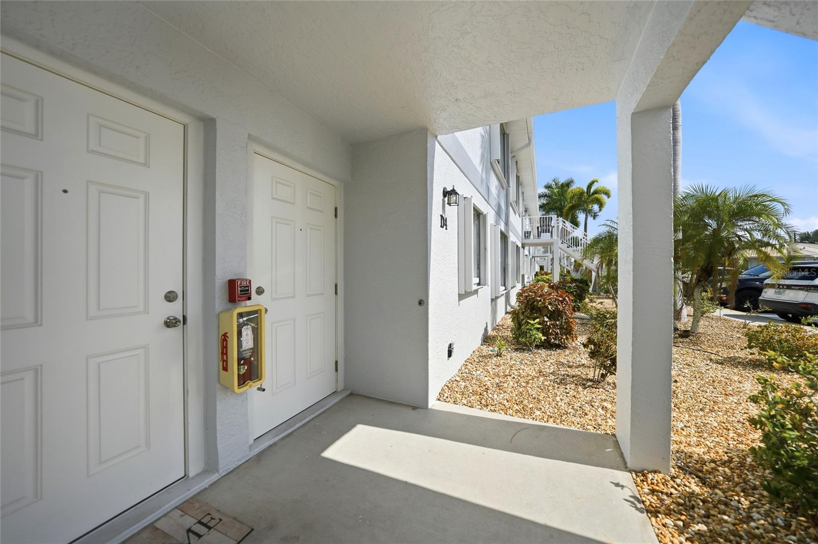 VILLA MANOR PH 04 BLDG D - Residential