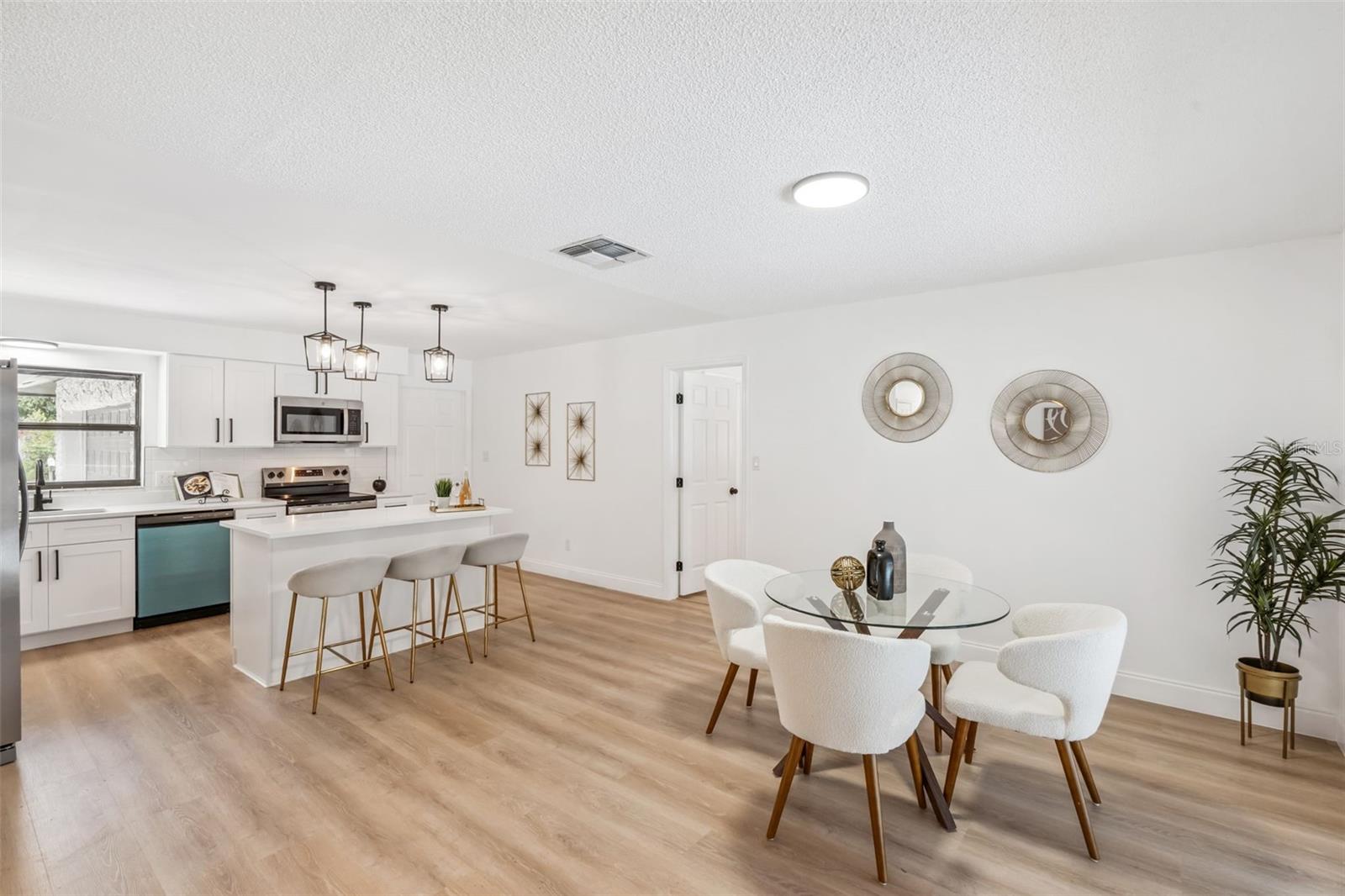 WEST ALTAMONTE HEIGHTS SEC 1 - Residential
